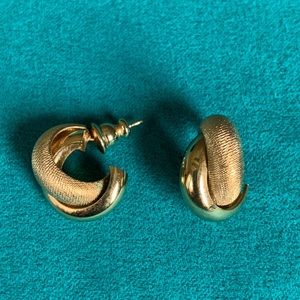 Vintage dual textured twisted hoops